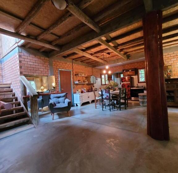 تختخواب و صبحانه Pousada Villa Morena