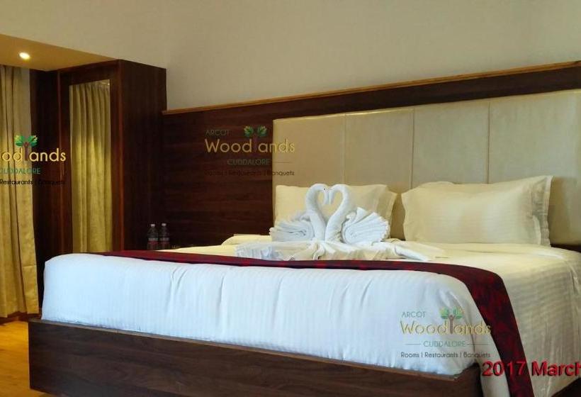 فندق Arcot Woodlands