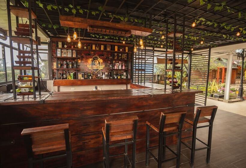 هتل Campestre La Posada Del Rancho