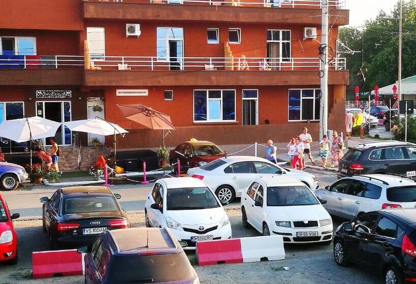 هاستل Max   Mamaia Nord