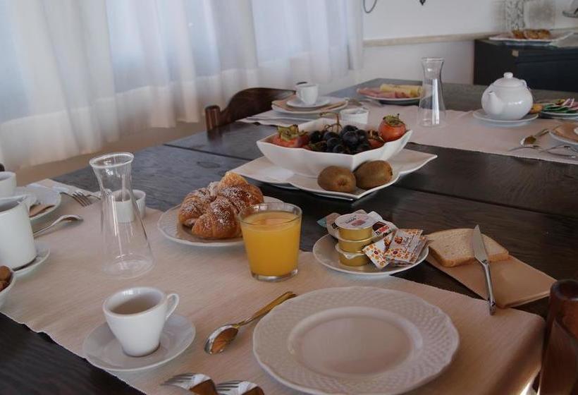 تختخواب و صبحانه Magna Grecia