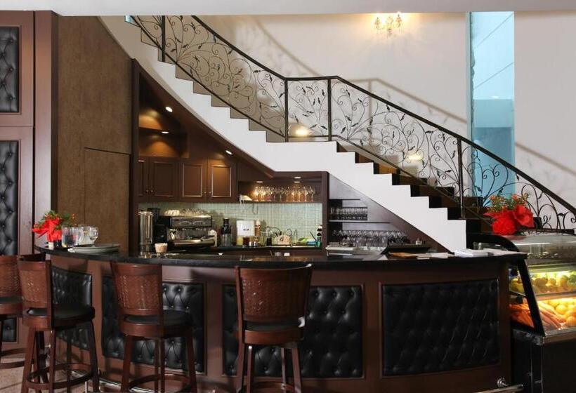 فندق Casa Bianca