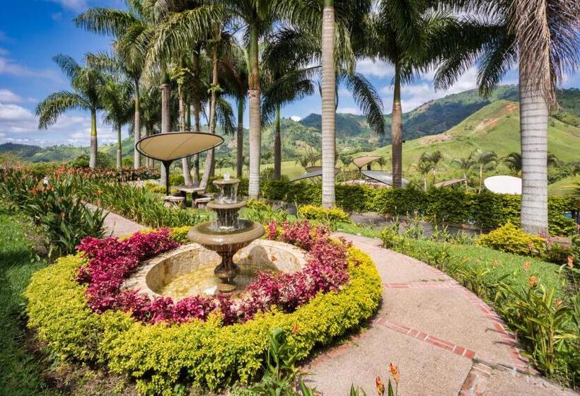 هتل Casa San Carlos Lodge Pereira