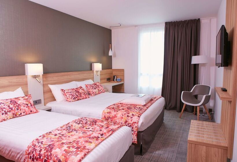 酒店 Kyriad Pontarlier