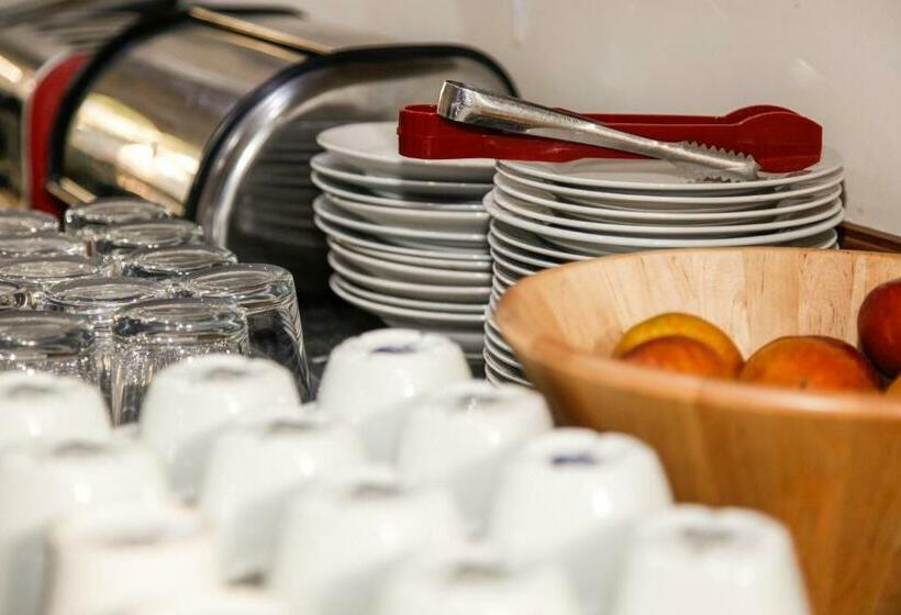 住宿加早餐 The Claremont