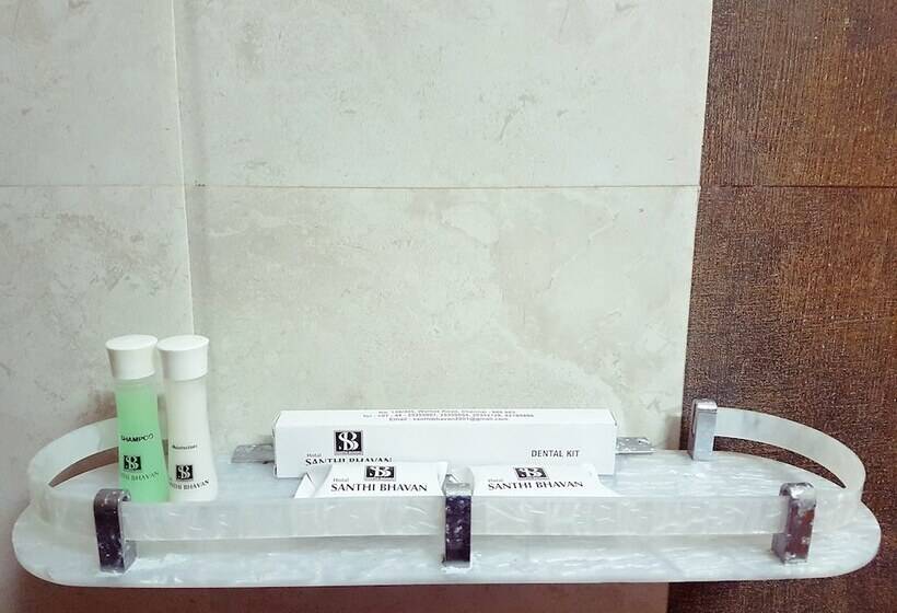 هتل Santhi Bhavan