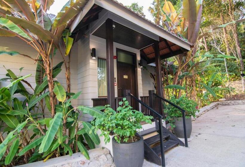 استراحتگاه Royale Chulan Cherating Villa