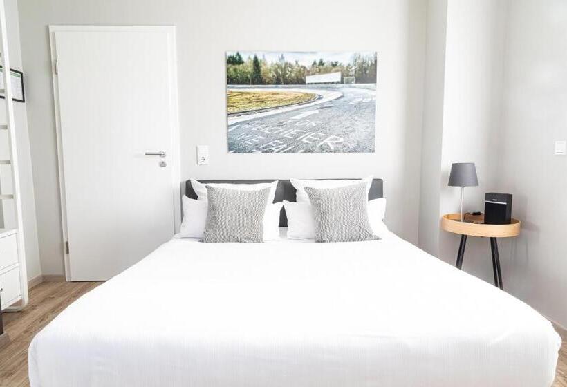 ホテル Apex Nürburg