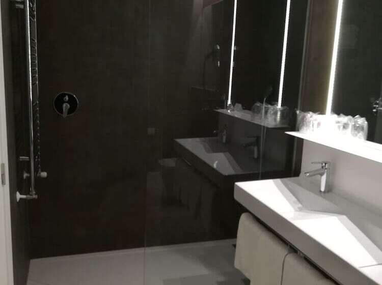 فندق & Spa Ciudad De Binéfar
