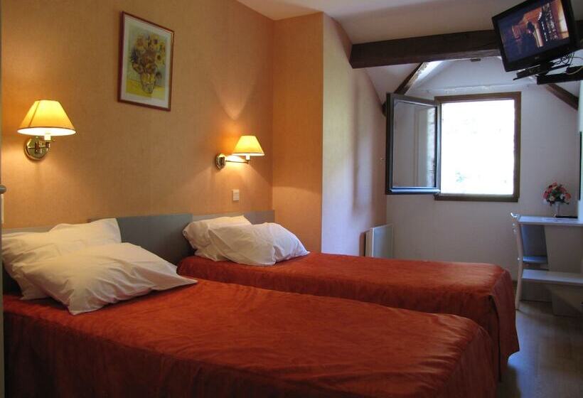 ホテル Hôtel Chante Perdrix