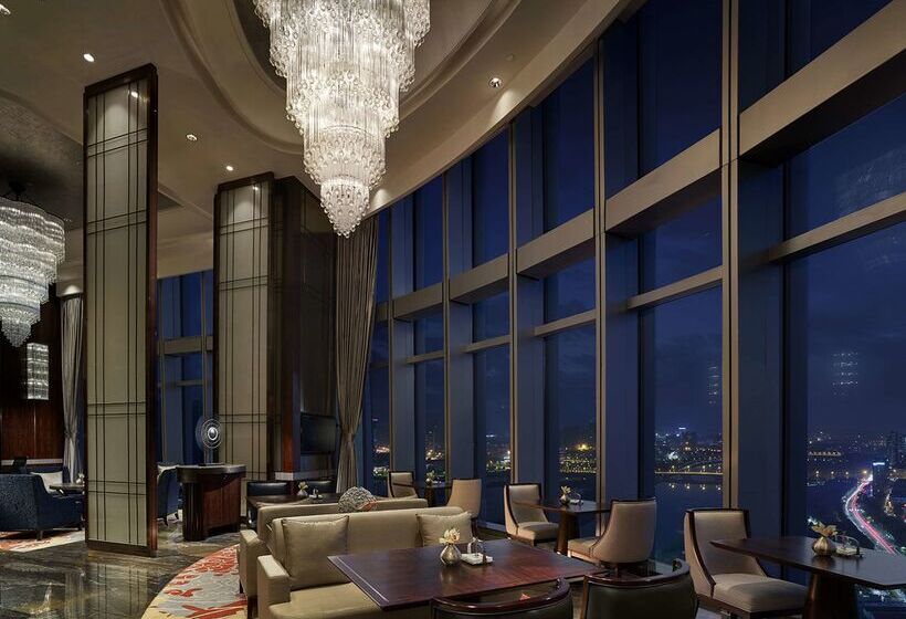 Отель Shangri La Yiwu   Close To Yiwu International Trade Market