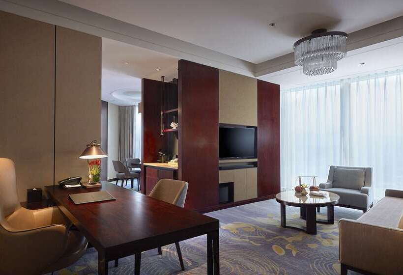 Отель Shangri La Yiwu   Close To Yiwu International Trade Market