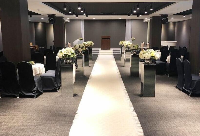 منتجع Dukgu Oncheon Condo