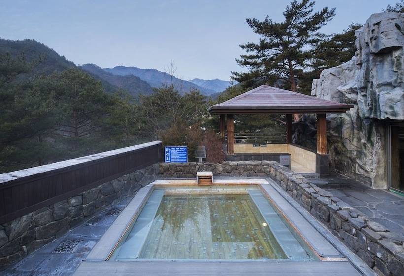 منتجع Dukgu Oncheon Condo