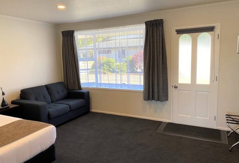 Riverlea Motel
