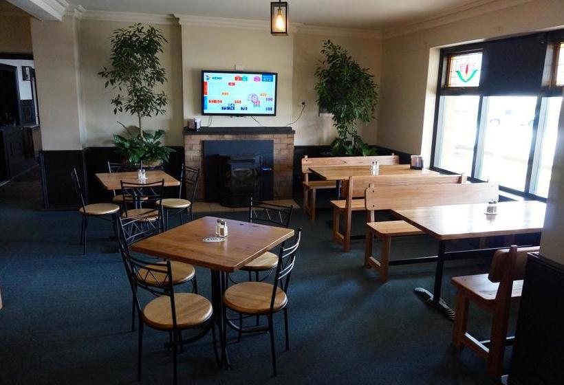 فندق Royal  Cooma