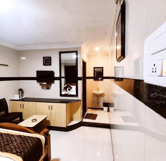 هتل Gvs Residency