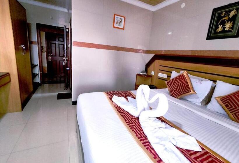 هتل Gvs Residency