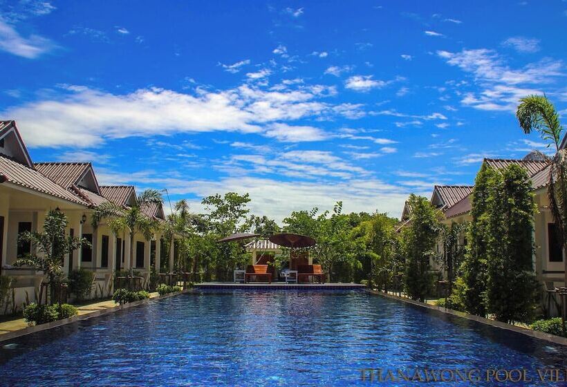 استراحتگاه Thanawong Pool Villa