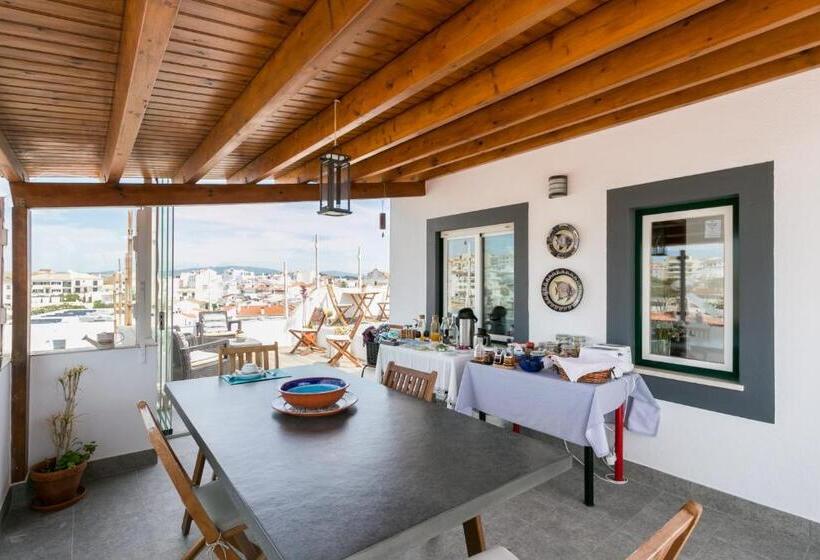 تختخواب و صبحانه 3 Marias Garden House
