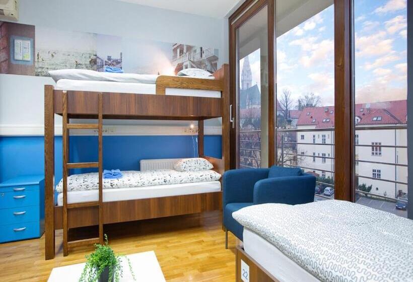 Hostel Bureau