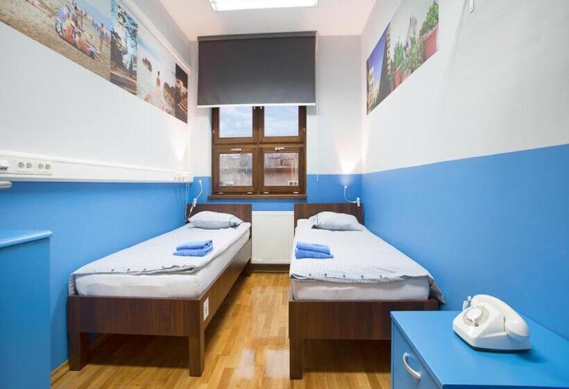 Hostel Bureau