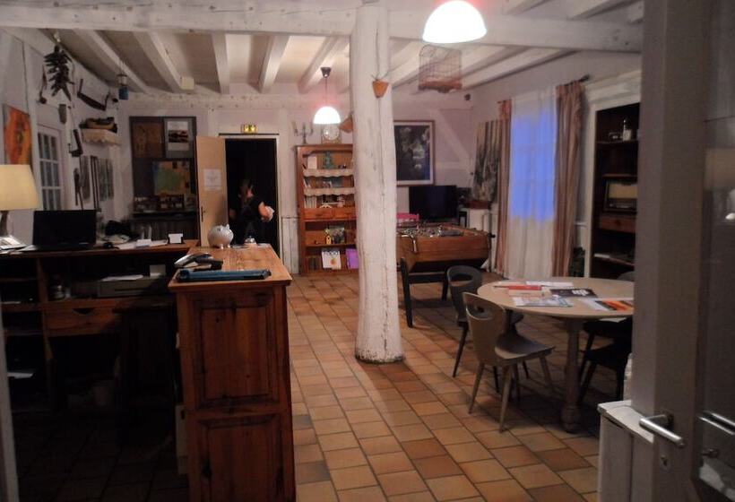 Отель Hôtel Et Restaurant Traditionnel L  Escalandes