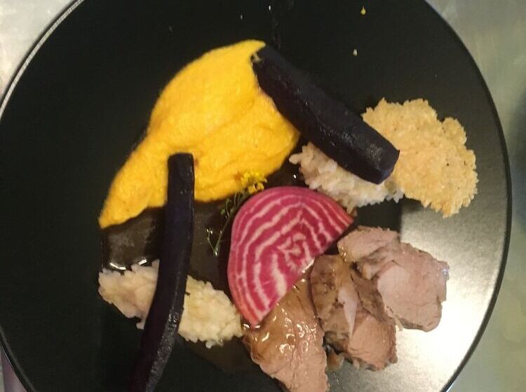 فندق Hôtel Les Skieurs