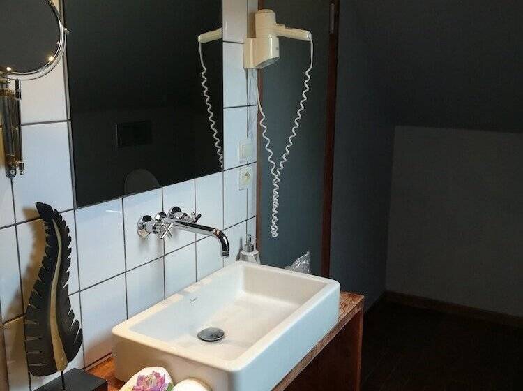 فندق Itsara Suites & Spa