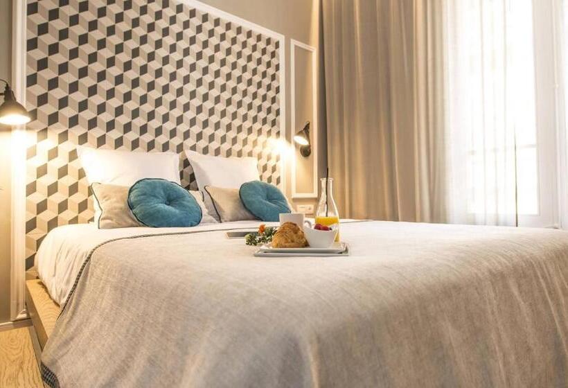 Отель Mosaic By Ona