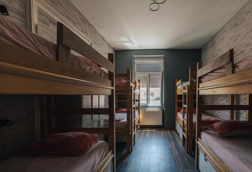 Palmers Lodge Hostel