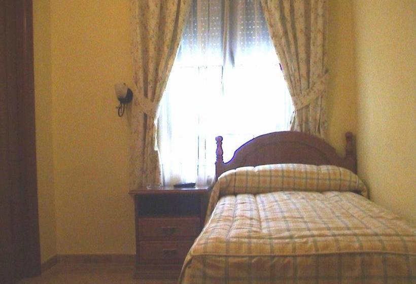 فندق صغير Hostal Carazo