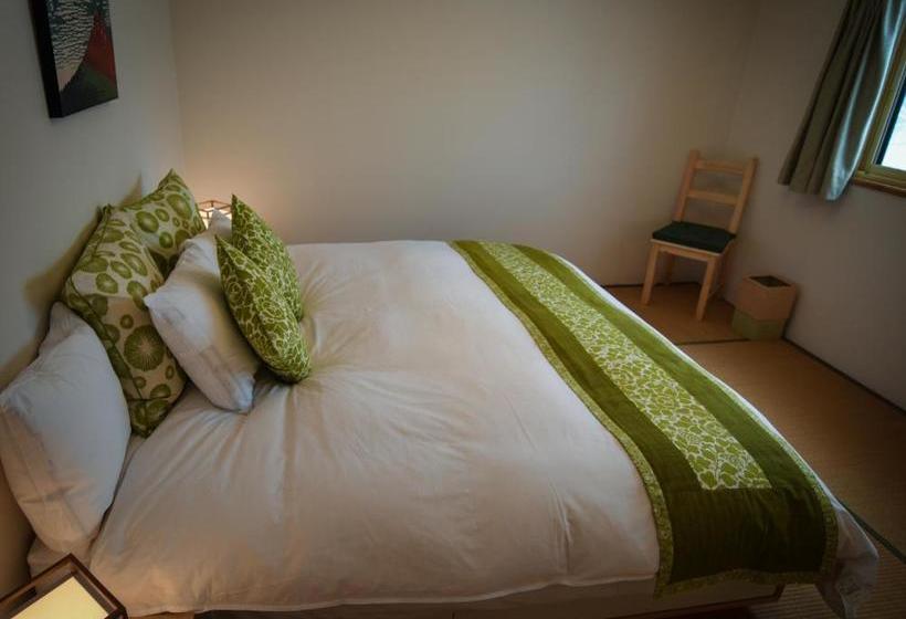 مبيت وإفطار Sheltered Inn Hakuba
