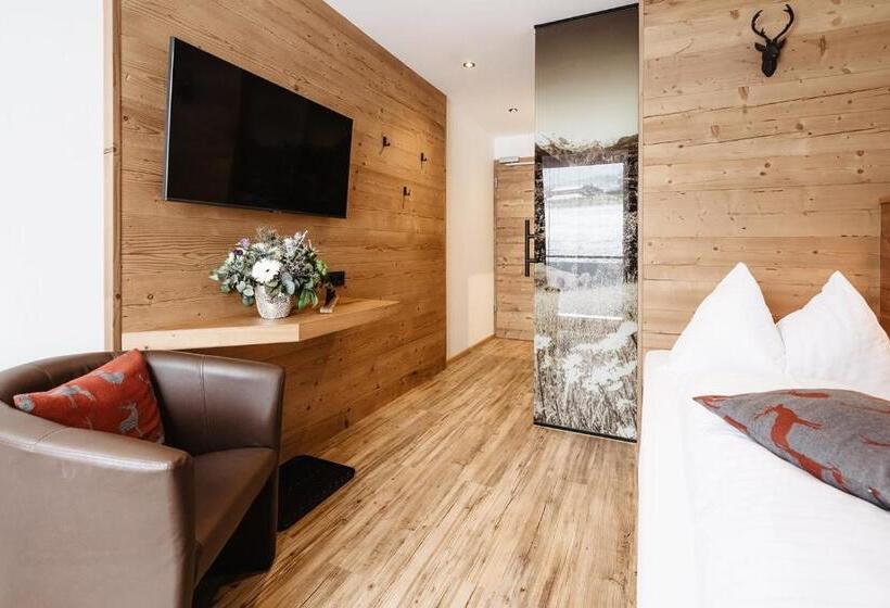 فندق Embacher Sport