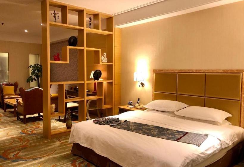 Hotel F·world Convention Center