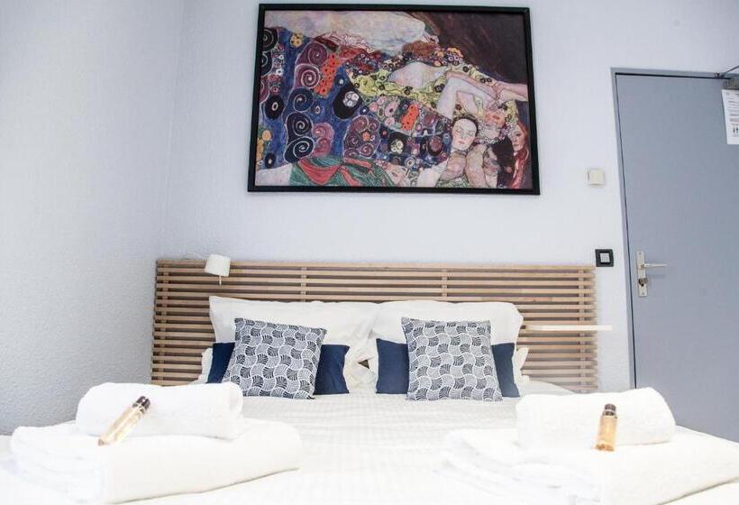 בית מלון כפרי Ulvf La Citadelle De Conflans