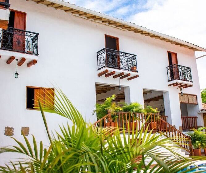 هتل Victoria Barichara