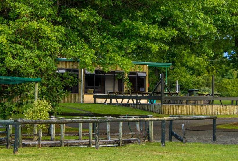 مُتل Tongariro Junction Accommodation