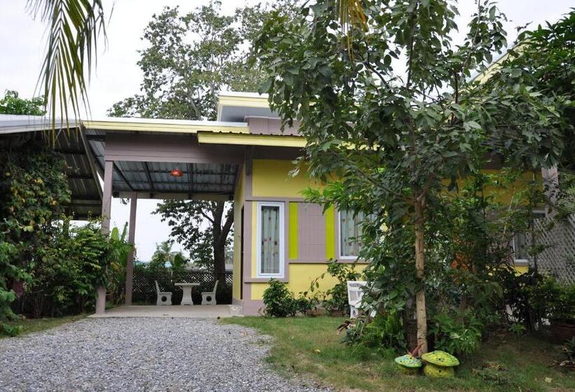 Feel Good Resort