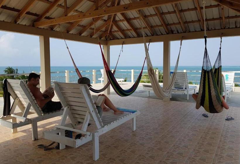 בית מלון כפרי Caye Caulker Beach