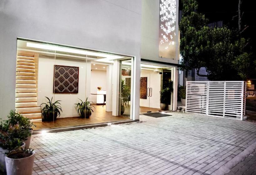 هتل Venue Colombo