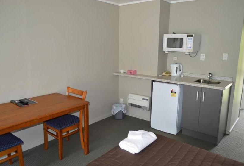 مُتل Brightwater Motor Inn Nelson