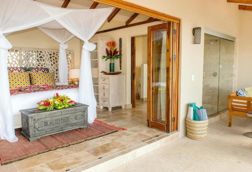 منتجع Casa Chameleon Hotel Las Catalinas   Adults Only
