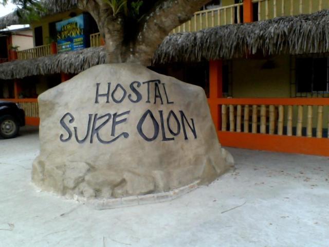 هاستل Hostal Surf Olón