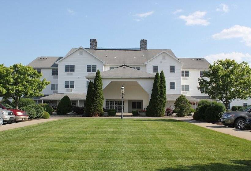 בית מלון כפרי Farmstead Inn And Conference Center