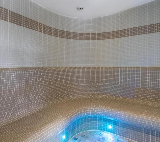 هتل &wellness Knížecí Rybník