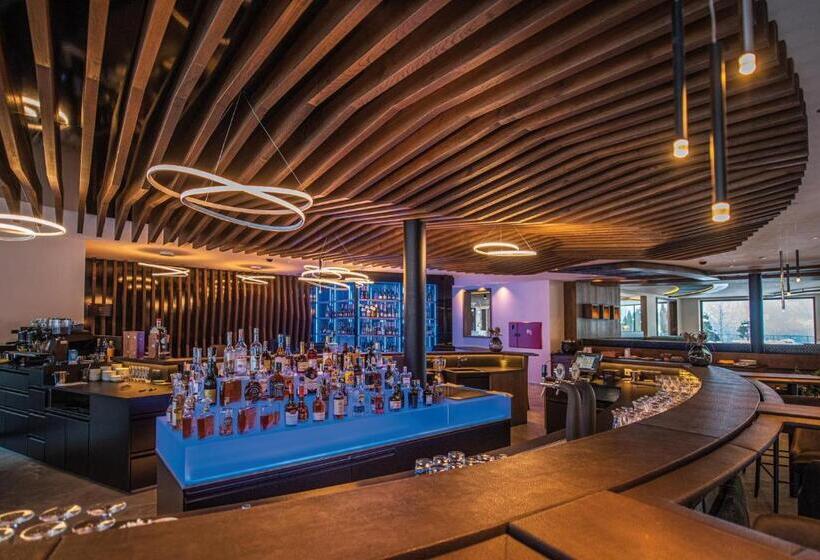 Leitgam Luxury Hotel For Two
