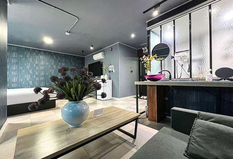 모텔 Malu Hotel Suwon