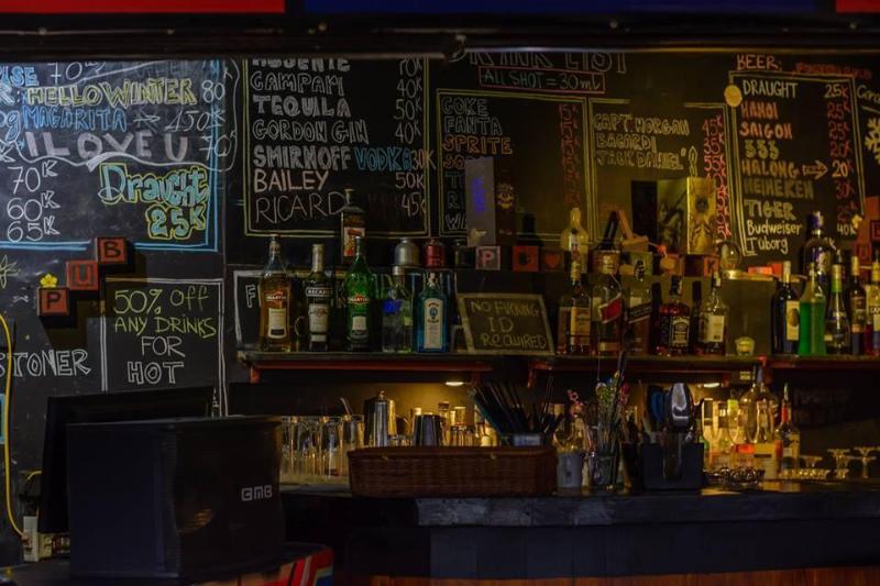 Vangvieng Rock Backpacker Rooftop Hostel