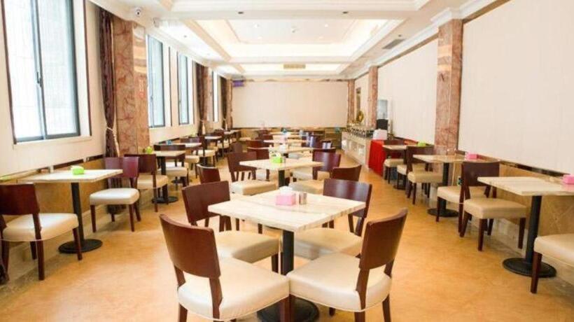 Vienna Classic Hotel Qingyuan Taihe Ancient Cave Scenic Area